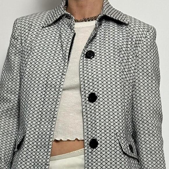 Artful Apt. 9  White and black Patterned Trench Coat | $ - Picture 6 of 8